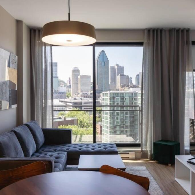 Mind Blowing City View - 2 Beds - Pool & Spa - Downtown مونتريال المظهر الخارجي الصورة